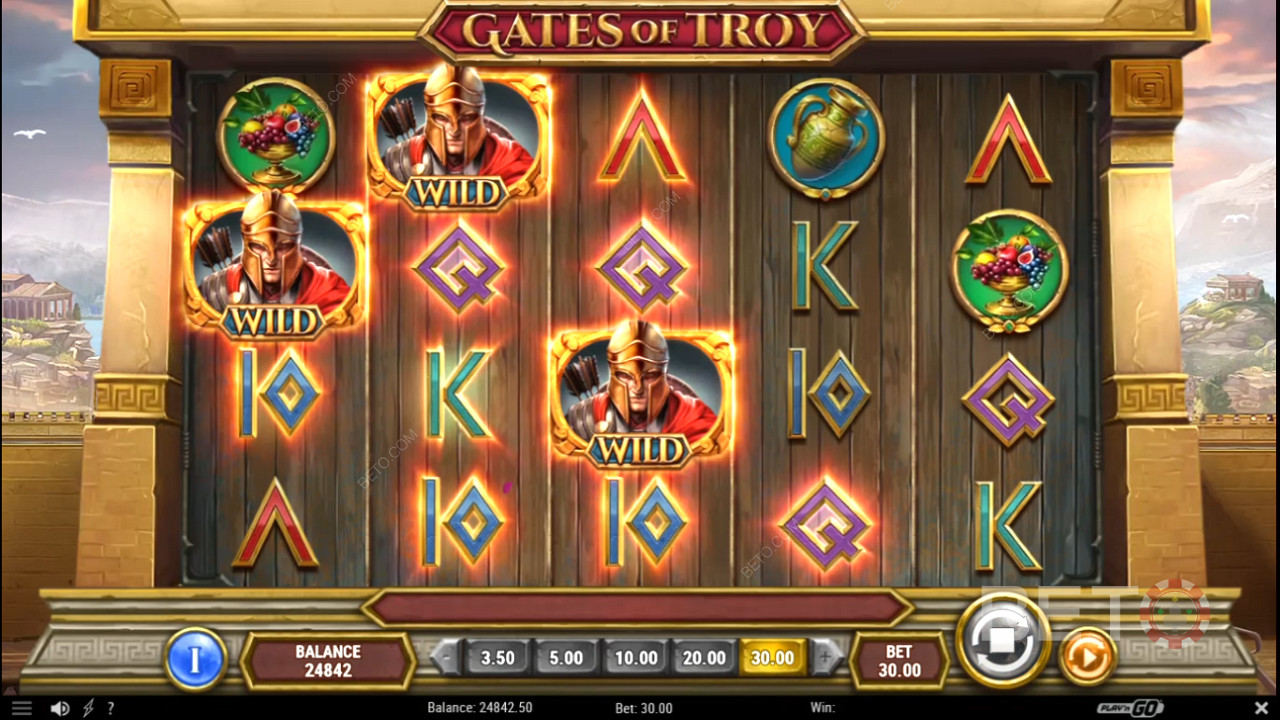 Symboly Wild mají ve výherním automatu Gates of Troy vysoké výhry.