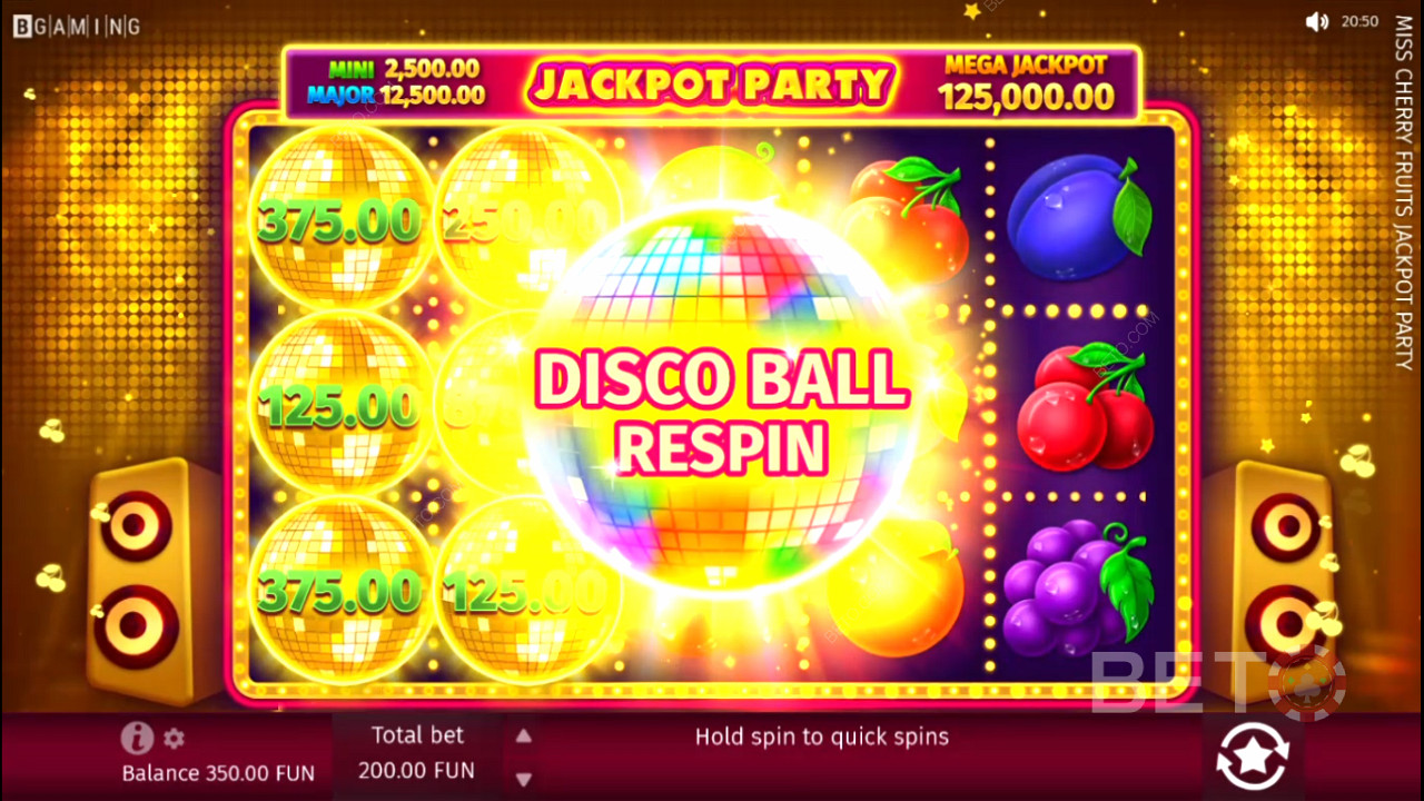 Pokud na válcích padne šest nebo více Disco Ballů, odemkne se bonusová hra Disco Ball Respin.